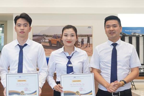 Xe Ford Quảng Ngãi